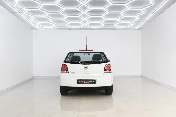 Volkswagen Polo Vivo - 5-Door 1.4 Trendline - Image 3