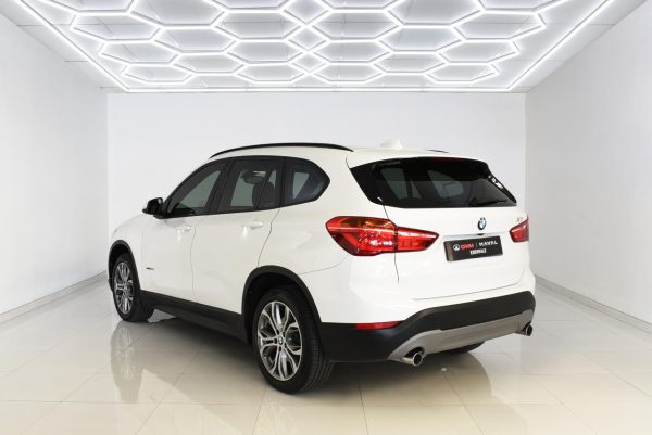 BMW X1 - sDrive20i Auto - Image 2