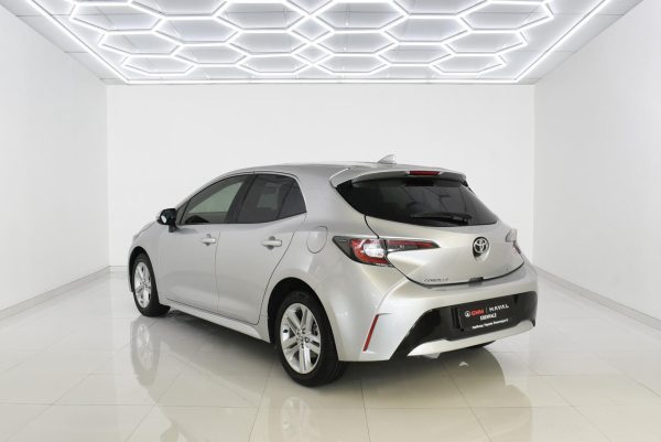 Toyota Corolla - hatch 1.2T XS - Image 2