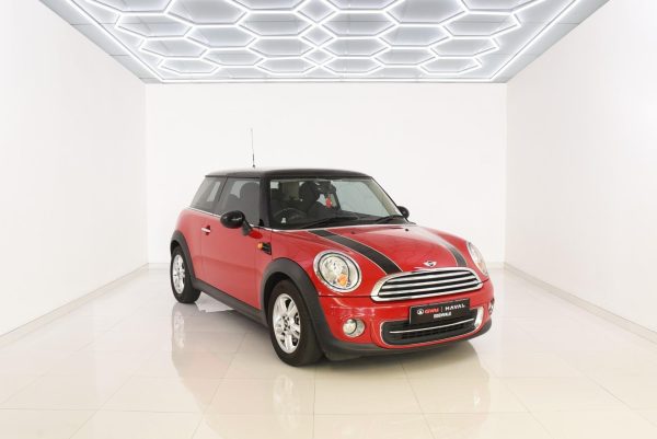 MINI Hatch - Cooper