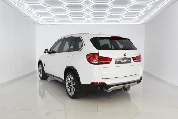 BMW X5 - xDrive30d Exterior Design Pure Experience - Image 2