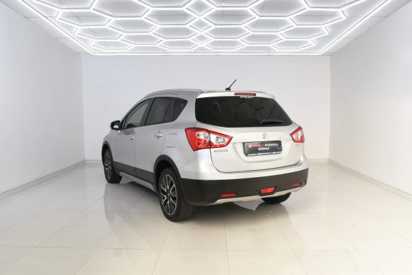 Suzuki SX4 - 1.6 GLX Auto - Image 2