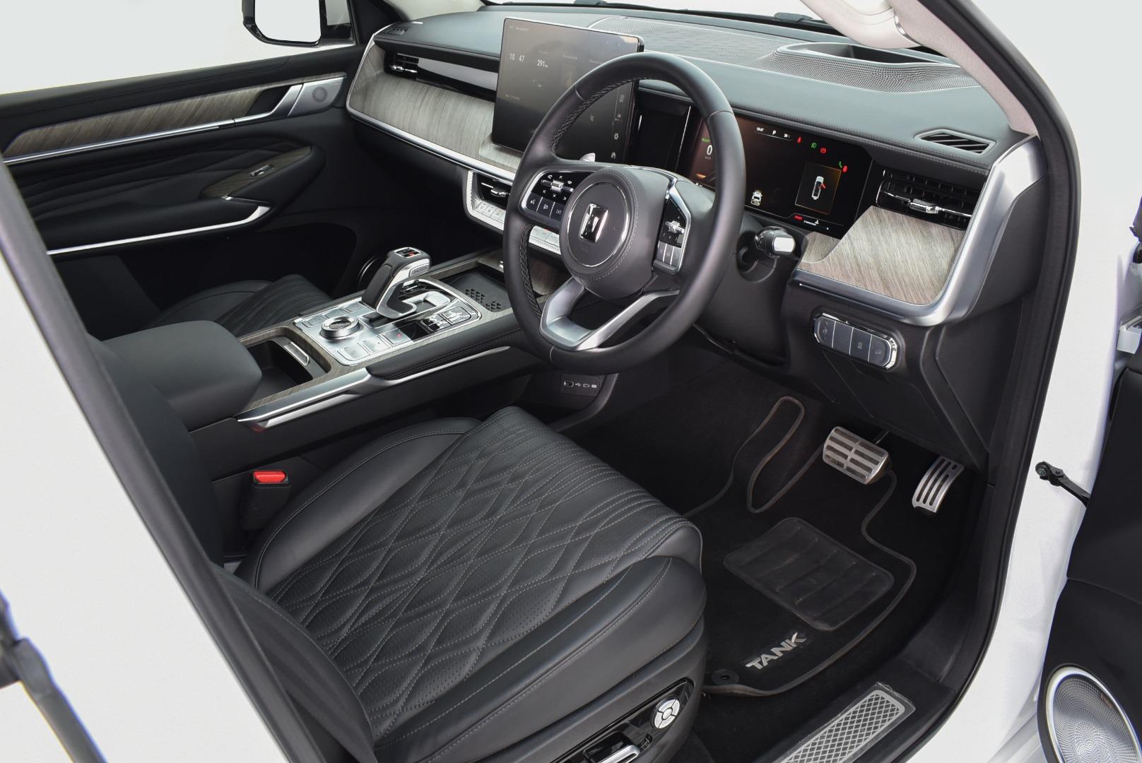 GWM Tank 500 - 2.0T HEV Ultra Luxury 4x4 - Image 4