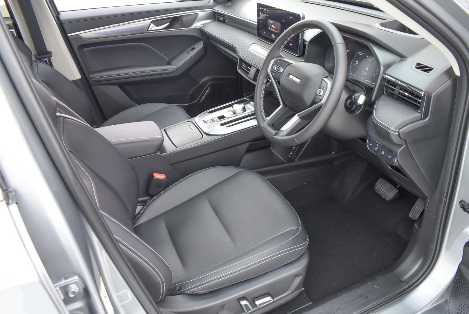 Haval Jolion Pro - 1.5 HEV Ultra Luxury - Image 4