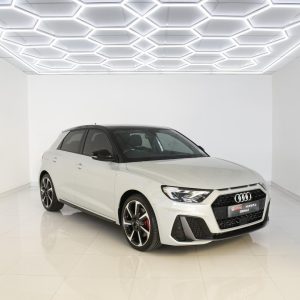 Audi A1 - Sportback 40TFSI S Line