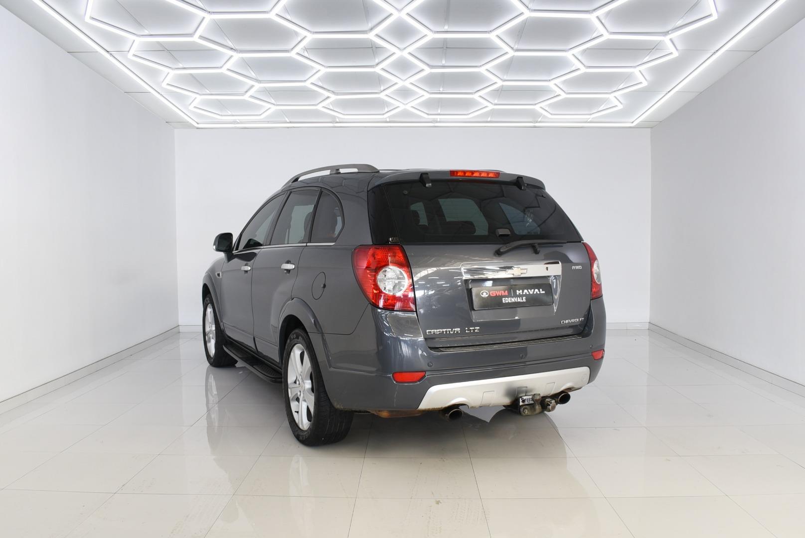 Chevrolet Captiva - 3.0 V6 AWD LTZ - Image 2