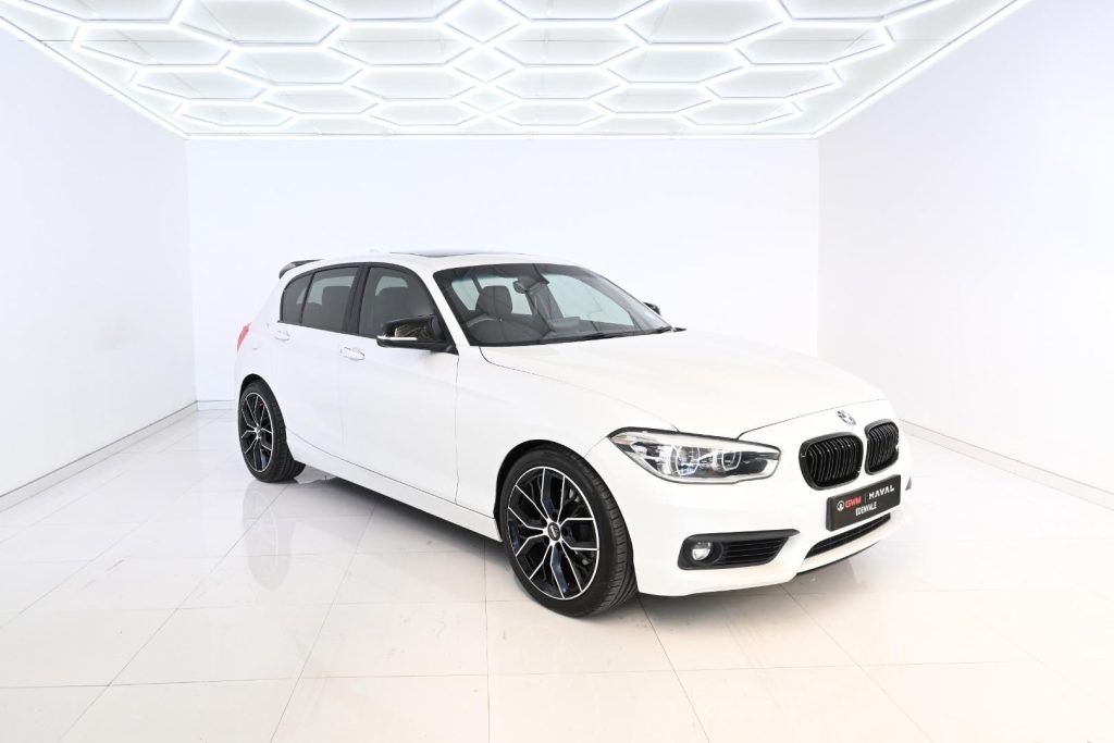 2017 BMW 1 Series 120i 5-Door Auto